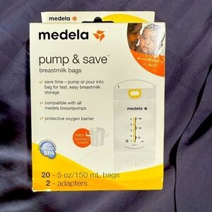 Medela Pump & Save Breastmilk Bags - 20 bags + adapters brand new & unopened